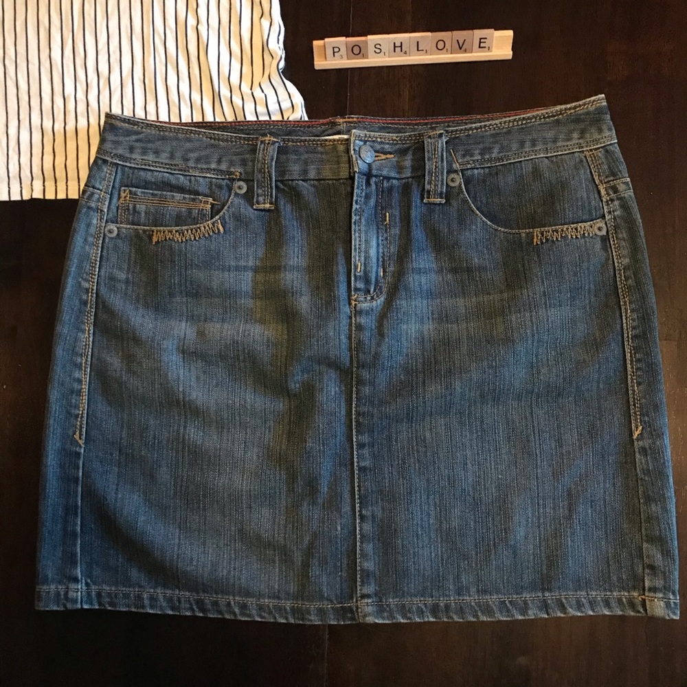 Tommy Hilfiger Jean Mini Skirt - EUC - Size 12